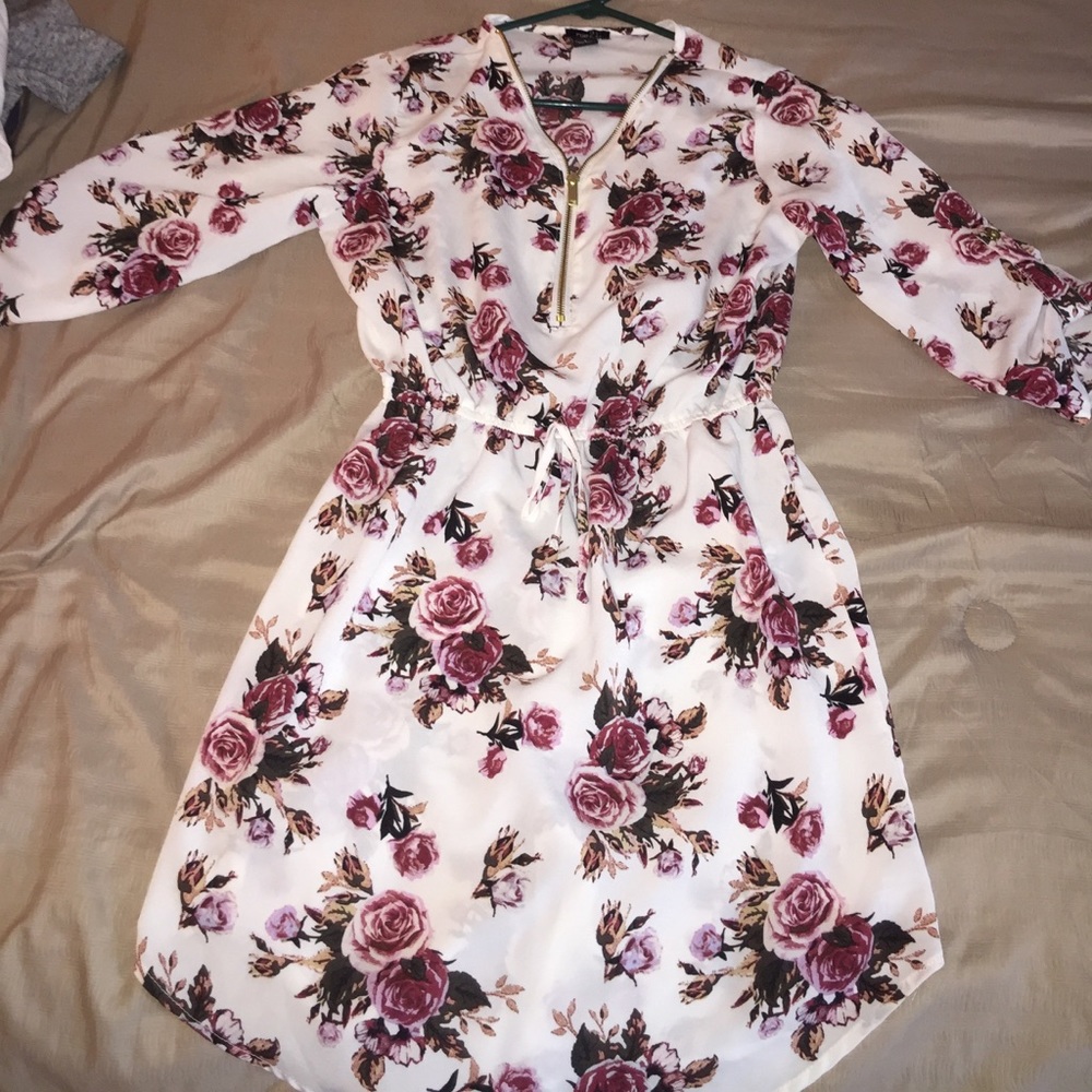 White Floral Mid-Sleeve Dress